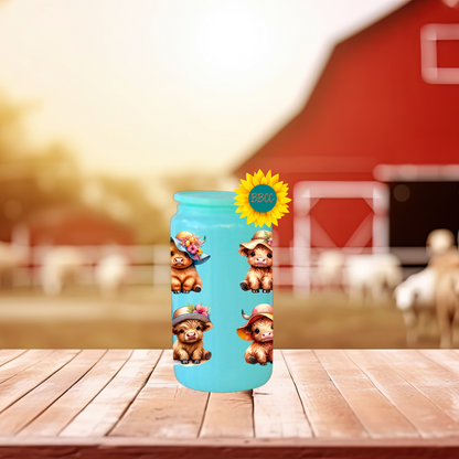 16oz Glass Tumbler – Highland Cow Summer Hats