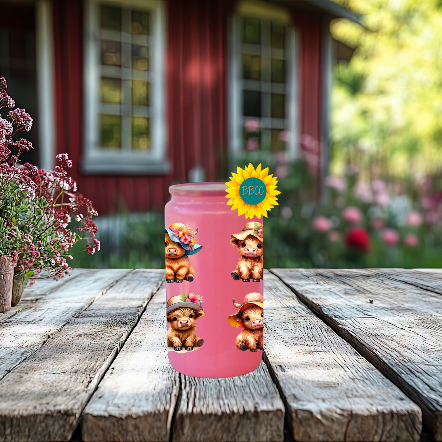 16oz Glass Tumbler – Highland Cow Summer Hats